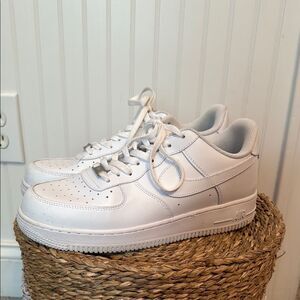 Nike Air Force 1 White on White Low-Top Sneakers - 10 - Great Condition